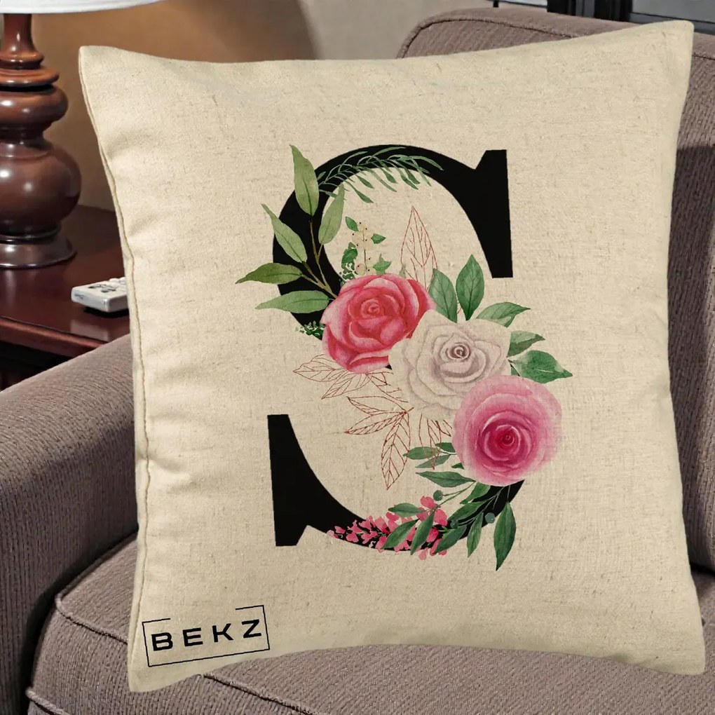 Cadou Personalizat - Perna Personalizata Monograma Florala Litera S, 40x40 cm, Bej, Husa Detasabila, Perna Inclusa, BEKZ®