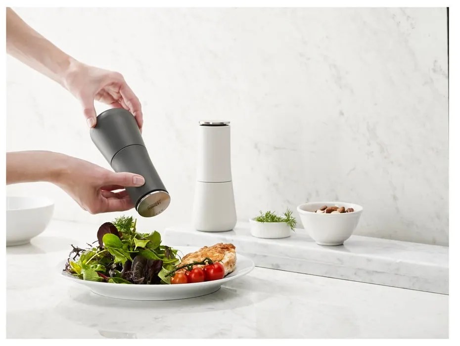 Set 2 râșnițe pentru piper și sare Joseph Joseph Milltop