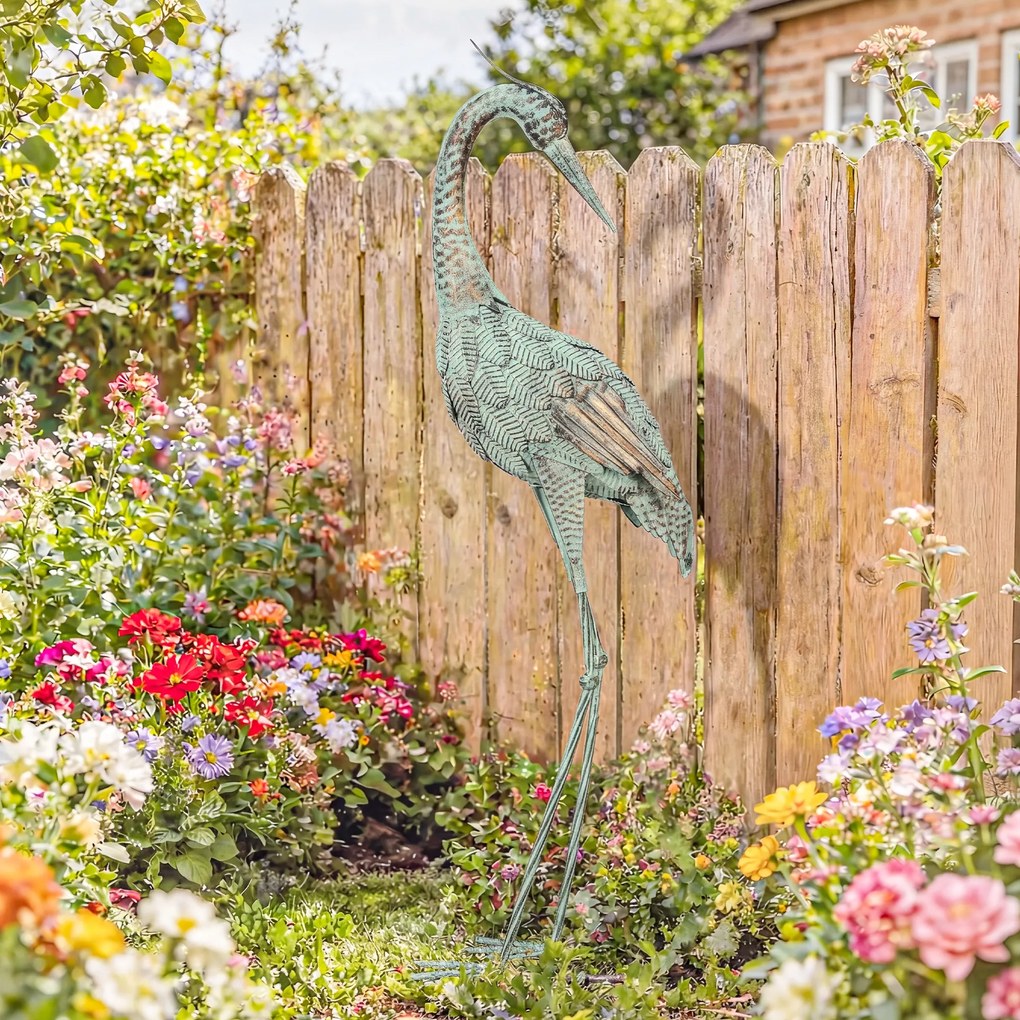 Outsunny Statuie de grădină stârc pasăre din metal statuie pentru exterior sculptură în picioare de 88 cm cu ancore de sol Verde și Bronz | Aosom Romania