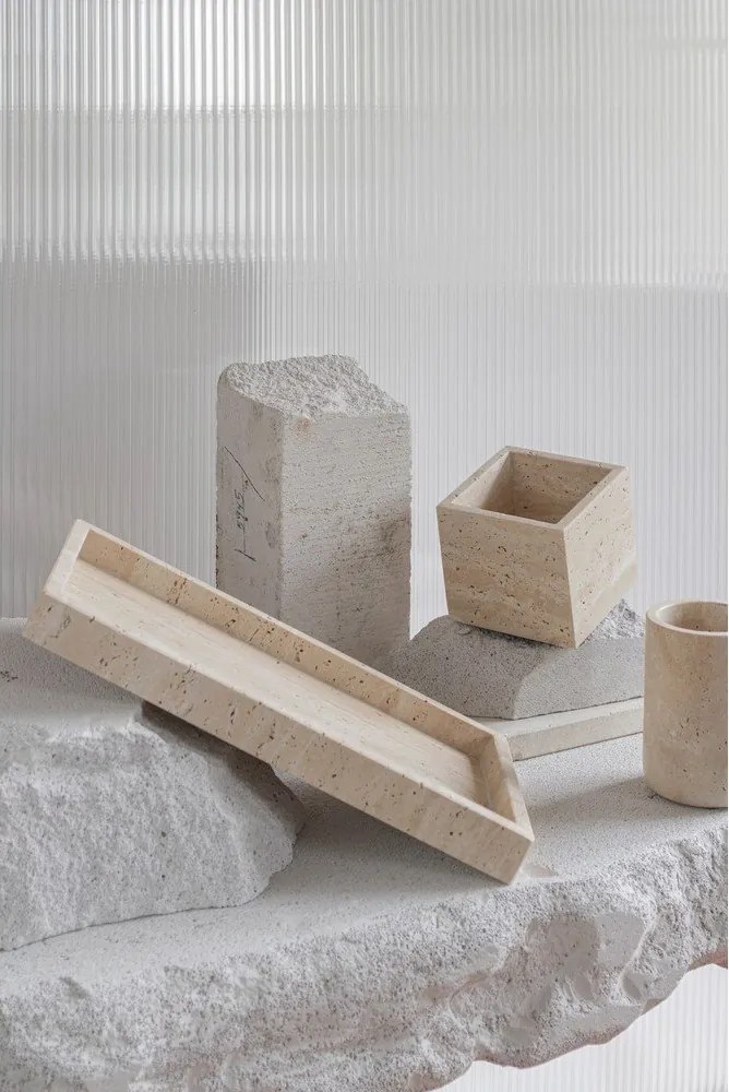 Organizator de baie bej pentru dischete demachiante din piatră Travertine – Mette Ditmer Denmark