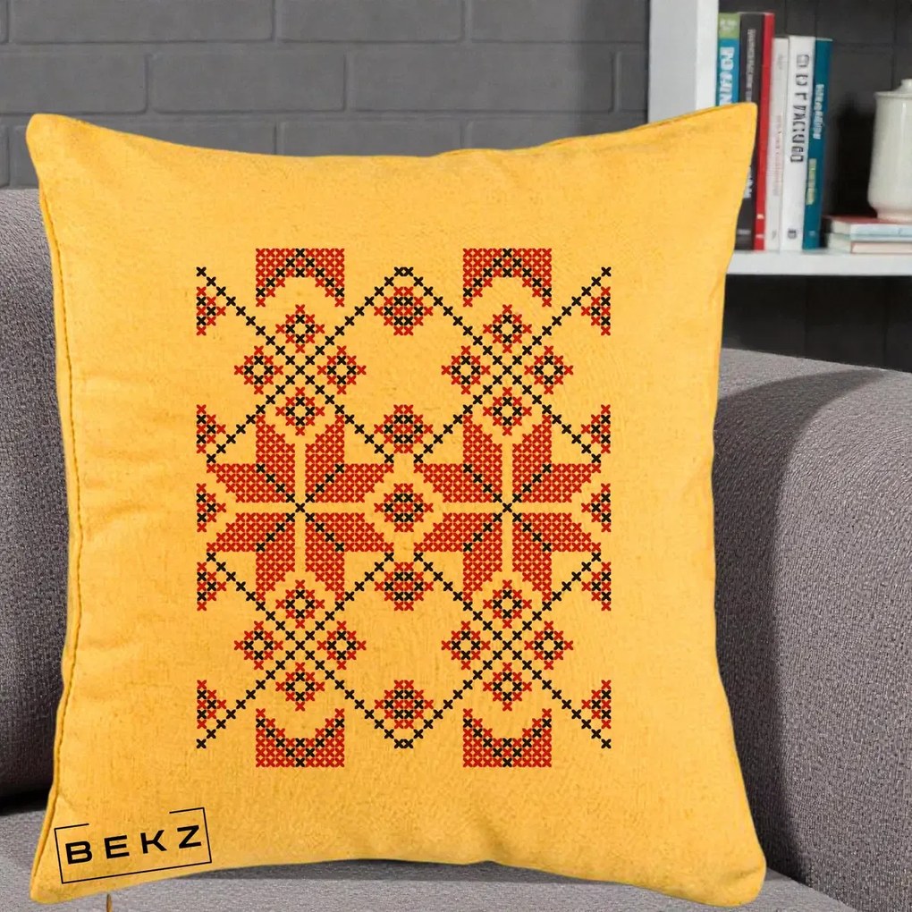 Perna Personalizata Motiv Traditional Cusatura Rosu-Negru, 40x40 cm, Galben, Husa Detasabila, Perna Inclusa, BEKZ®
