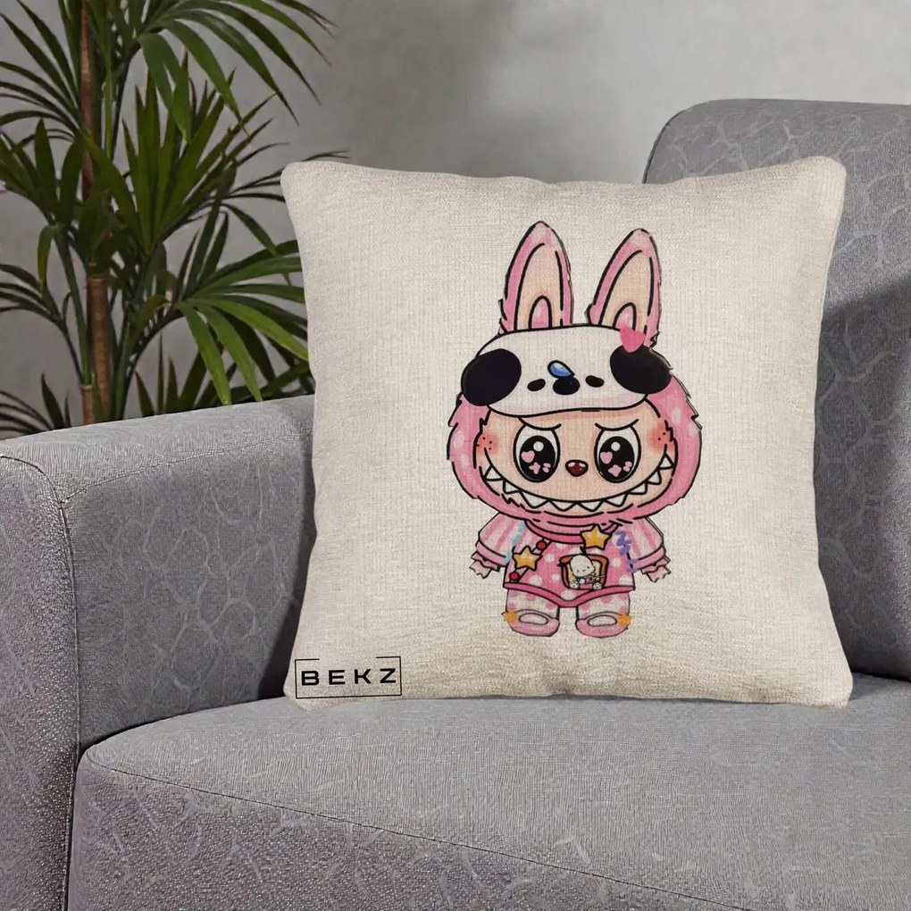 Perna Personalizata Labubu Panda-Bunny Roz, 40x40 cm, Bej Canapea, Husa Detasabila, Perna Inclusa, BEKZ®