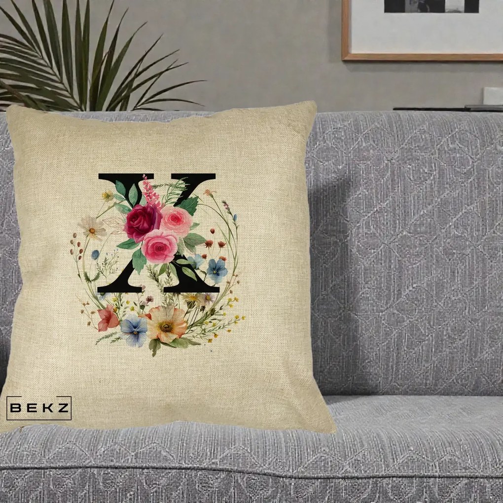 Cadou Personalizat - Perna Personalizata Monograma Florala Litera X cu Coroana, 40x40 cm, Crem, Husa Detasabila, Perna Inclusa, BEKZ®
