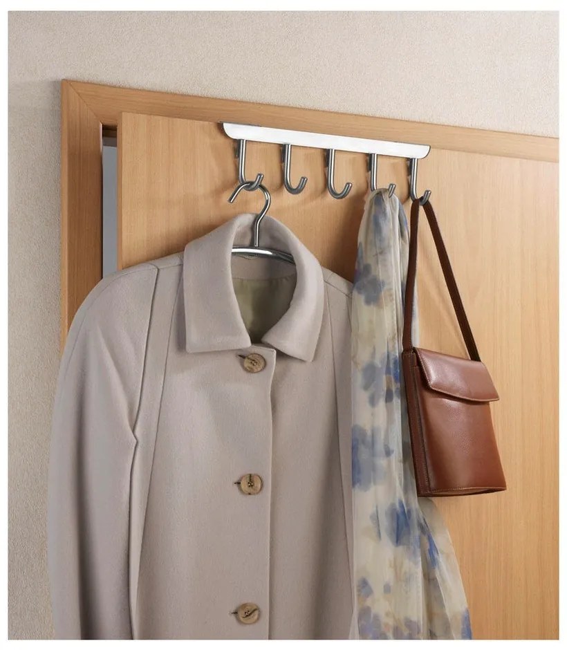 Cuier suspendat pentru ușă cu 5 cârlige Wenko Asola, argintiu