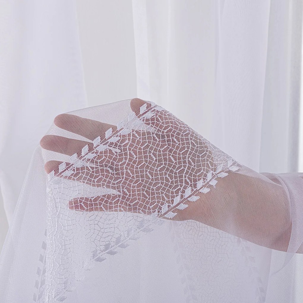 Draperie cu banda