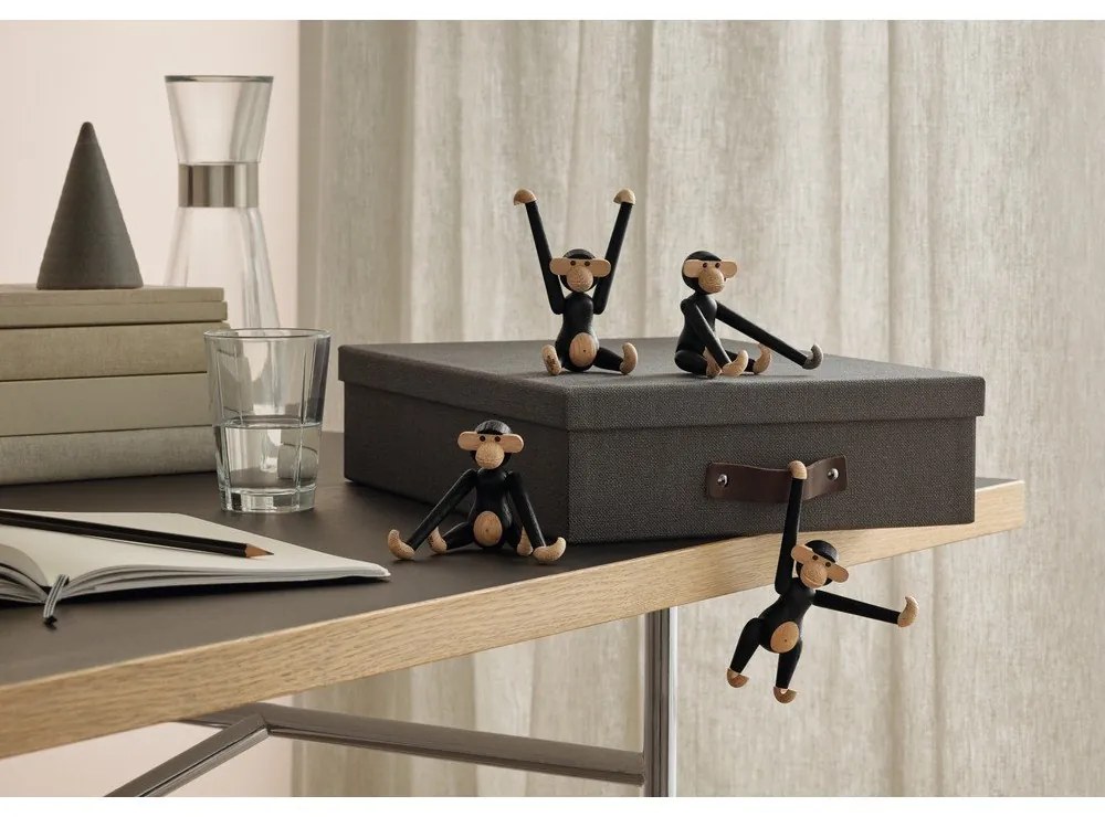 Statuetă din lemn masiv de stejar Kay Bojesen Denmark Monkey Hanging
