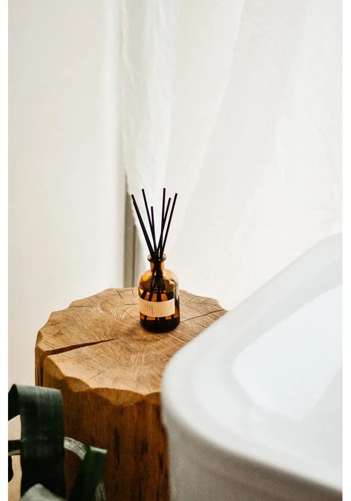 Difuzor de parfum #57 Chamomile, Linden, Birch – Perfumed Prague