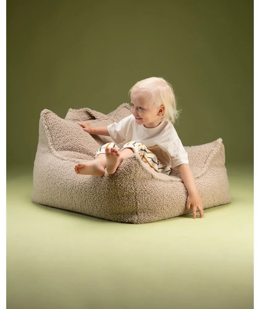 Fotoliu puf pentru copii maro deschis cu tapițerie din țesătură bouclé Chair – Wigiwama