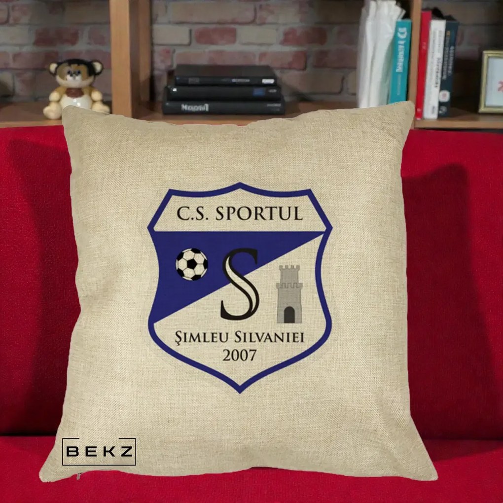 Perna Personalizata CS Sportul Simleu Silvaniei 2007, 40x40 cm, Crem, Husa Detasabila, Perna Inclusa, BEKZ®