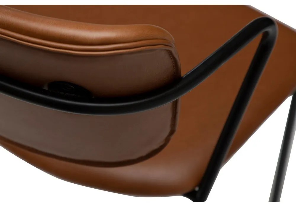 Scaun cu husă din piele artificială DAN-FORM Denmark Zed, maro