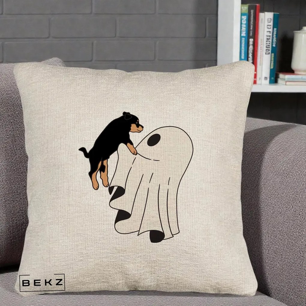 Perna Decorativa Caine Rottweiler Fantoma Halloween, 40x40 cm, Bej Canapea, Husa Detasabila, Perna Inclusa, BEKZ®