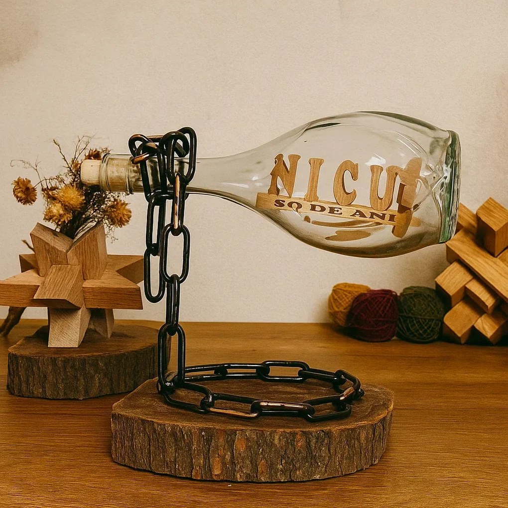 Sticla Artizanala Personalizata cu Nume + Suport Metalic