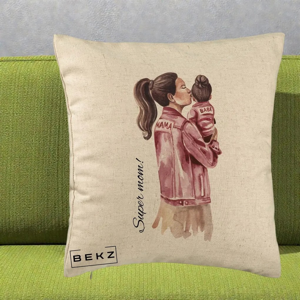 Cadou pentru Mama - Perna Personalizata Super Mom Jachete Roz, 40x40 cm, Bej, Husa Detasabila, Perna Inclusa, BEKZ®