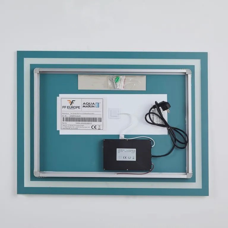 Aquamarin Oglindă de baie cu iluminare LED, 100 x 80 cm
