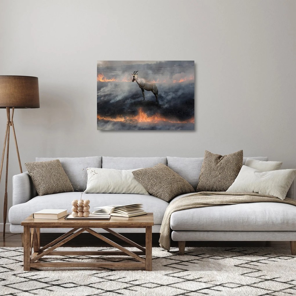 Tablou pe sticlă cu capră de munte în foc (70x50 cm)