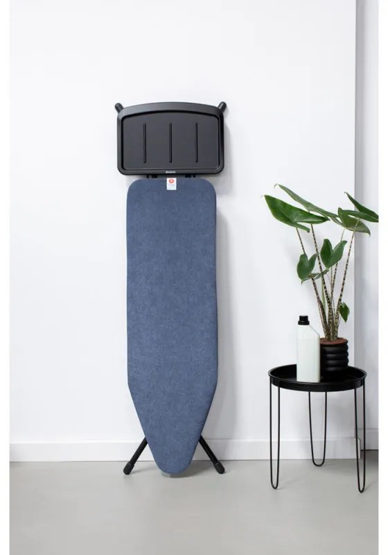 Masa de calcat Brabantia B 1003352, 124x38 cm, 7 pozitii de reglare, Suport generator de abur, Albastru