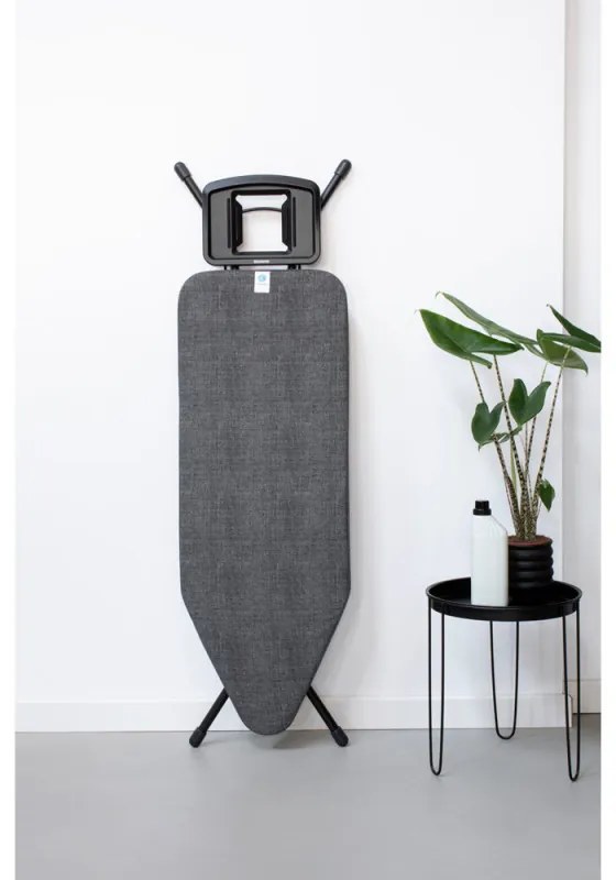 Masa de calcat Brabantia C 1003361, 124x45 cm, 7 pozitii de reglare, Suport pentru fier, Negru