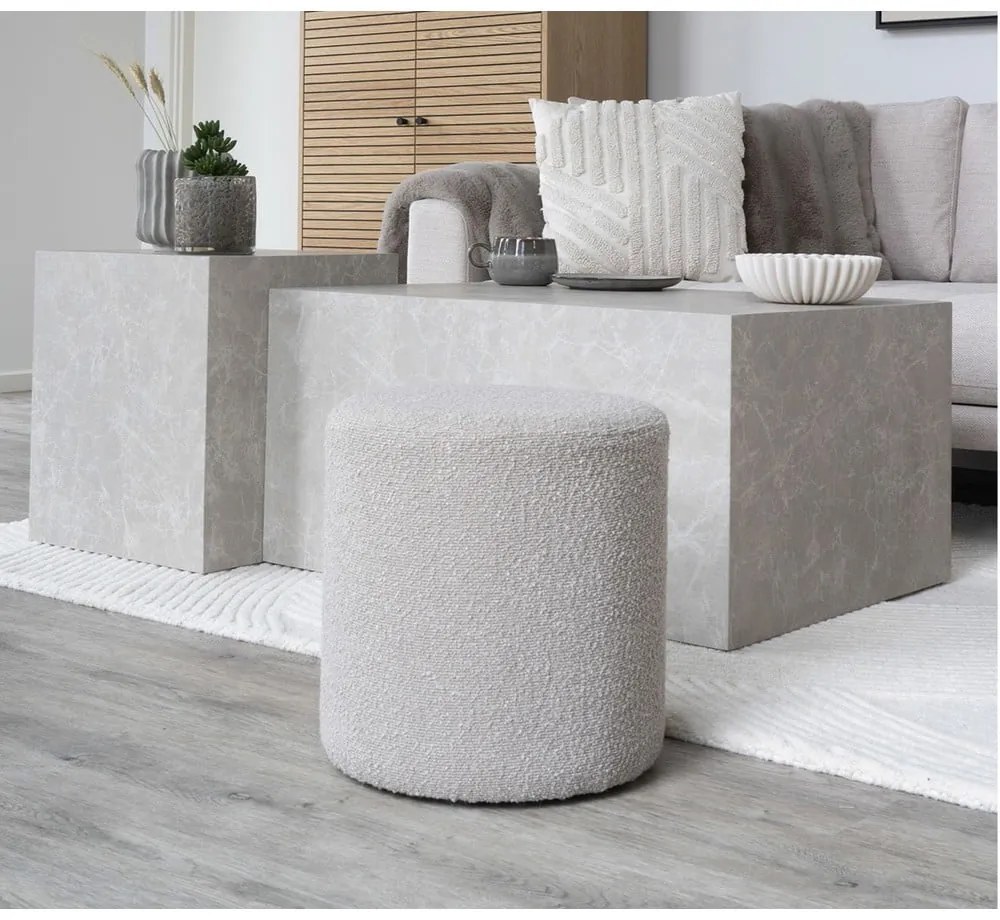 Taburet bej cu tapițerie din stofă bouclé Ejby – House Nordic