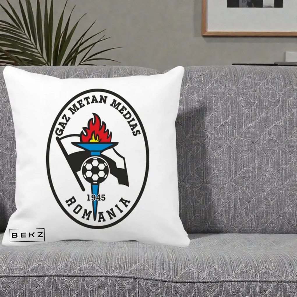 Perna Personalizata Gaz Metan Medias 1945 Fotbal, 40x40 cm, Alba Mata, Husa Detasabila, Perna Inclusa, BEKZ®