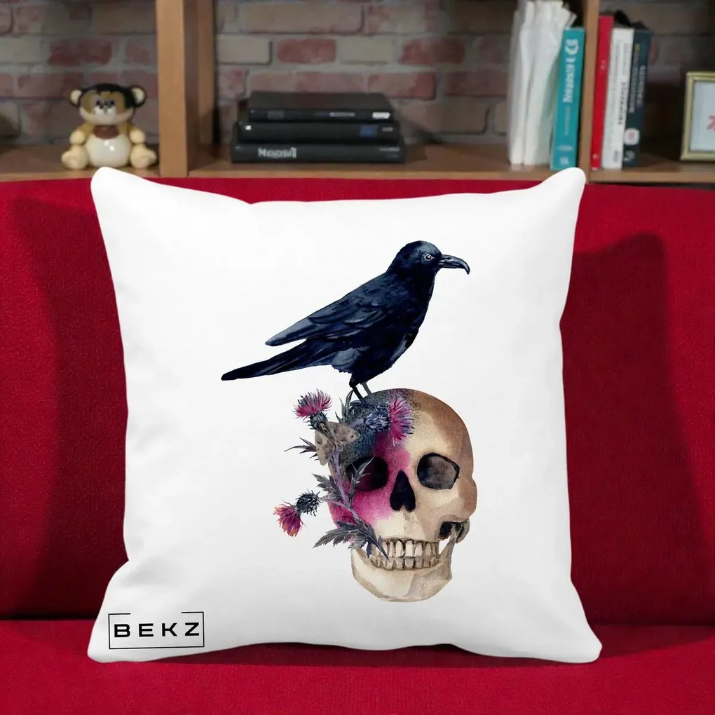 Perna Decorativa Craniu cu Corb si Flori Gothic, 40x40 cm, Alba Mata, Husa Detasabila, Perna Inclusa, BEKZ®