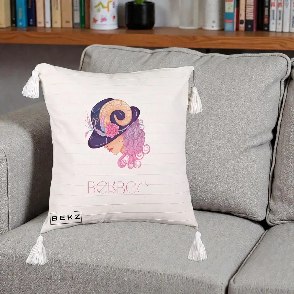 Perna Personalizata Zodie Berbec, 40x40 cm, Bej cu Franjuri, Husa Detasabila, Perna Inclusa, BEKZ®