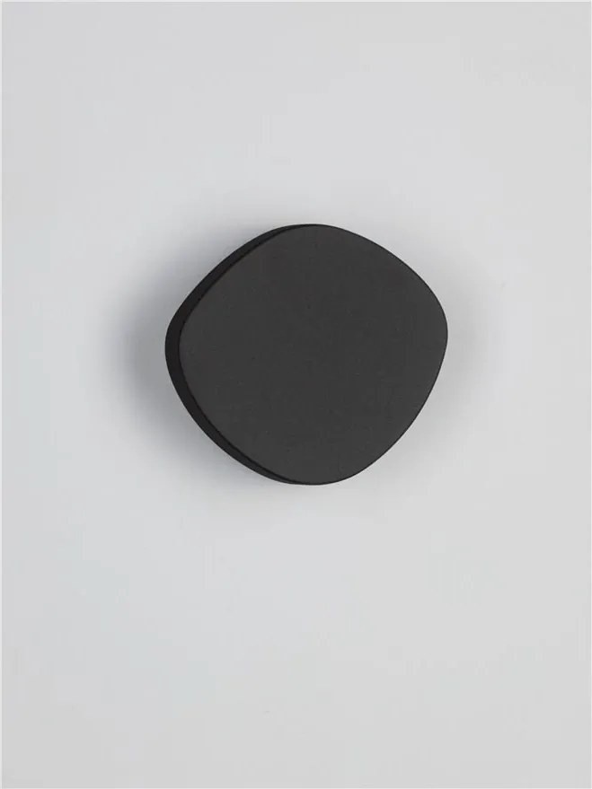 Aplica lumina ambientala pentru fatade sau terase BALIC negru