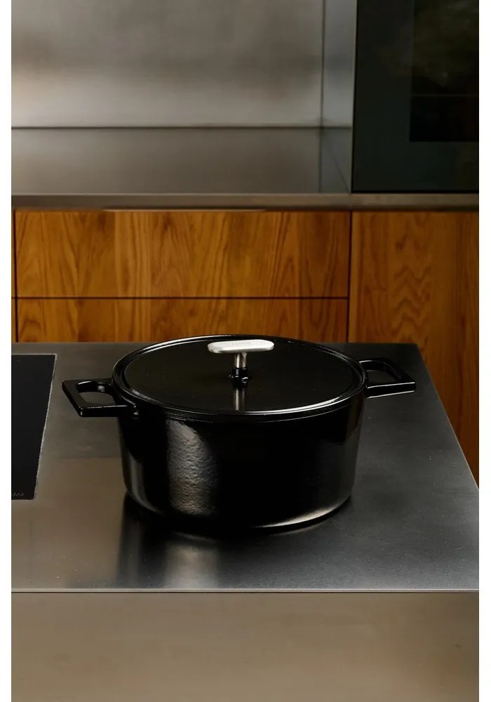 Cratiță cu capac din fontă 5,5 l adecvată pentru plita cu inducție Mattia 3.0 – FABINI