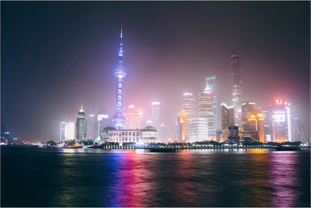 Tabloul Shangai nocturn (90x60 cm)