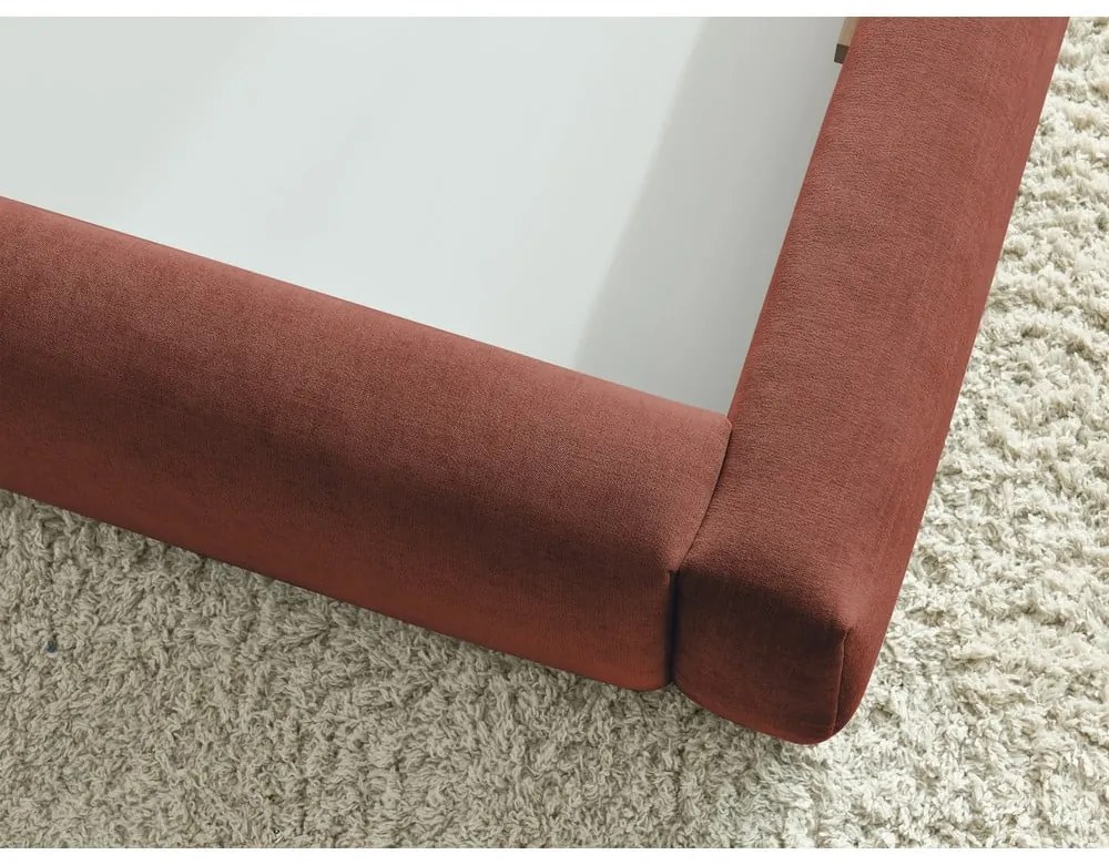 Pat matrimonial portocaliu tapițat cu spațiu de depozitare și somieră 160x200 cm Vernon – Bobochic Paris