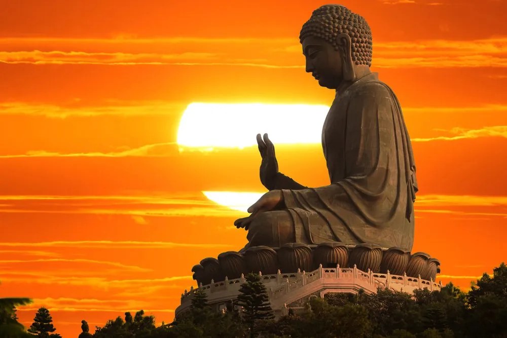 Tablou statuia lui Budha la apus de soare