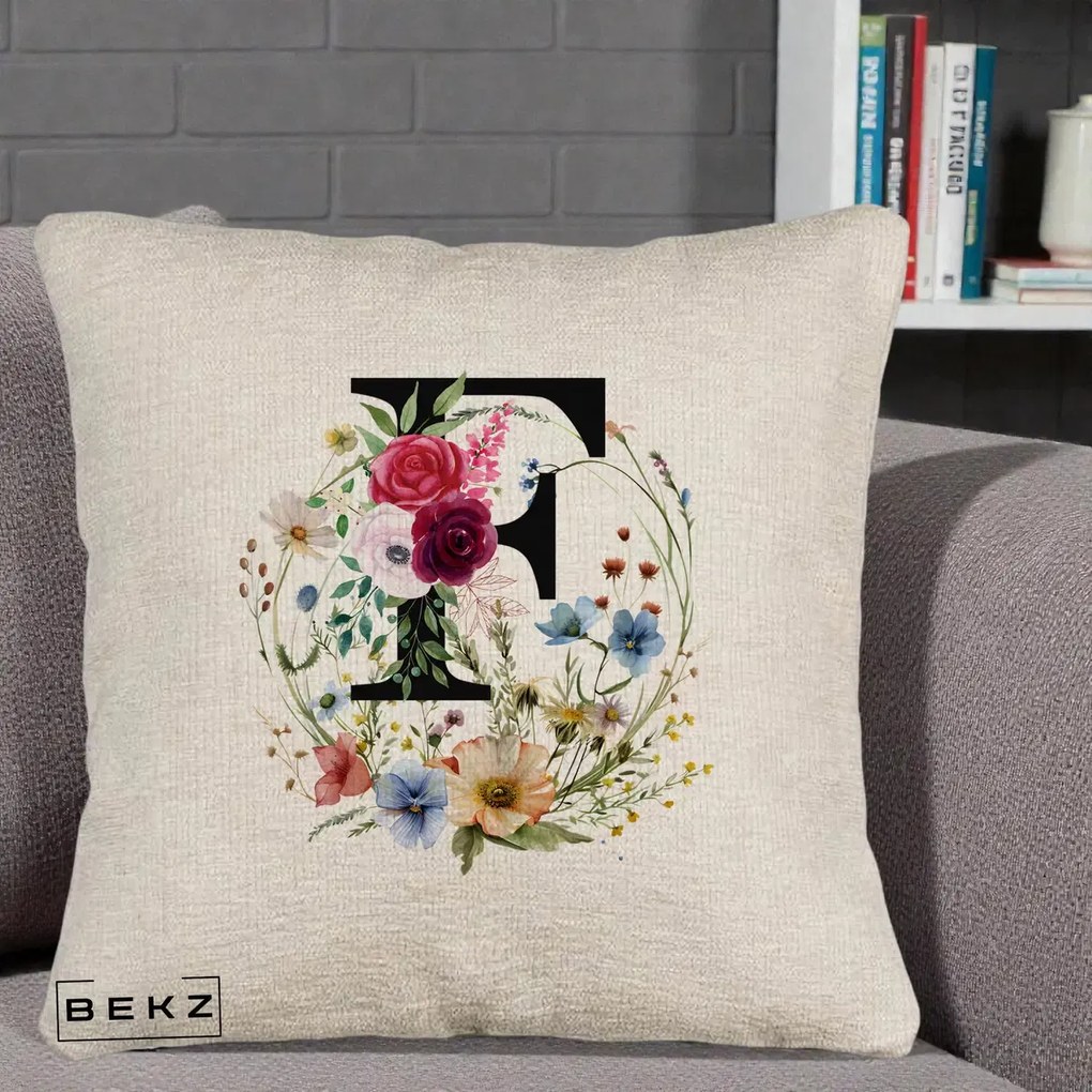 Cadou Personalizat - Perna Personalizata Monogram Litera F cu Flori Acuarela, 40x40 cm, Bej Canapea, Husa Detasabila, Perna Inclusa, BEKZ®