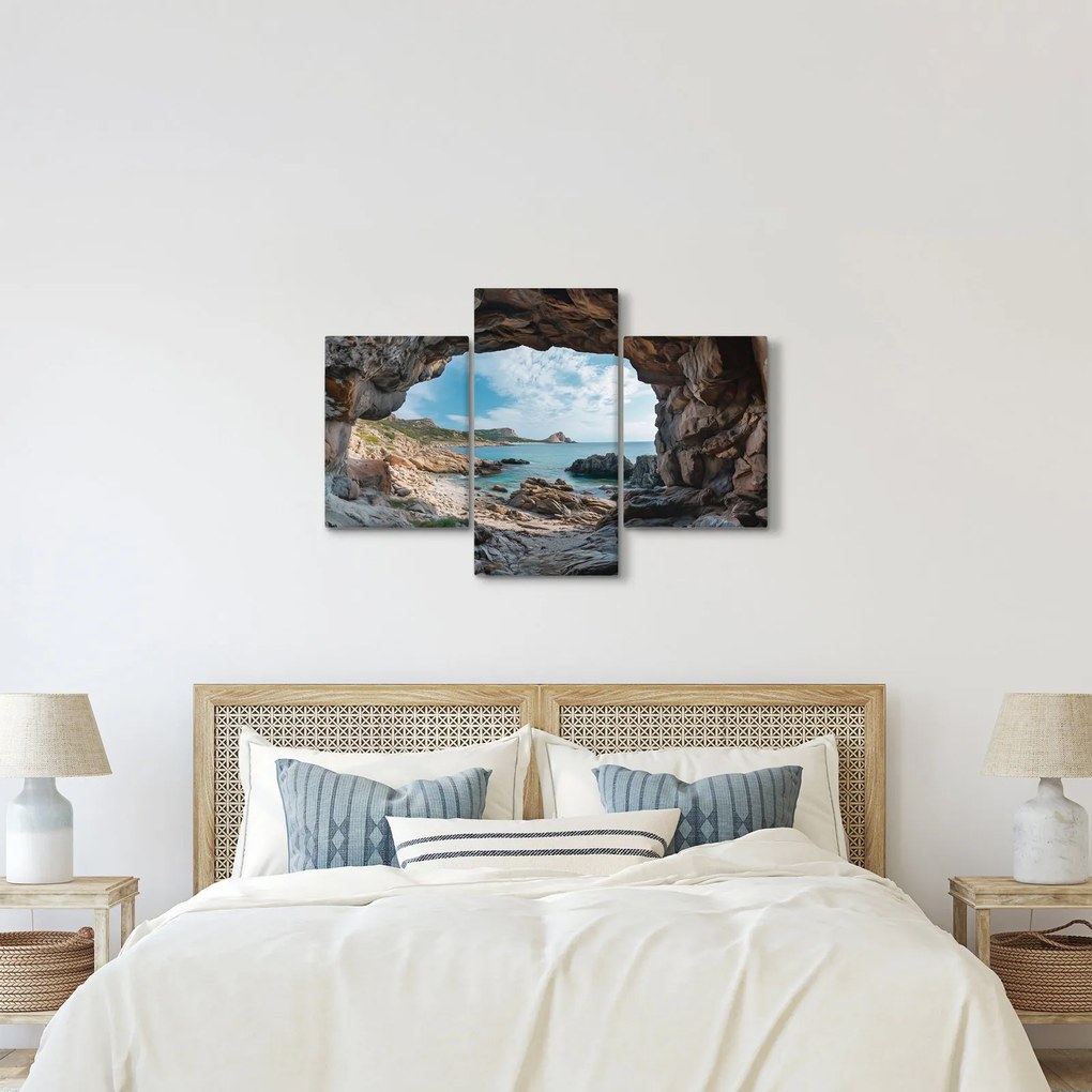 Tablou - Peșteră lângă mare (90x60 cm)