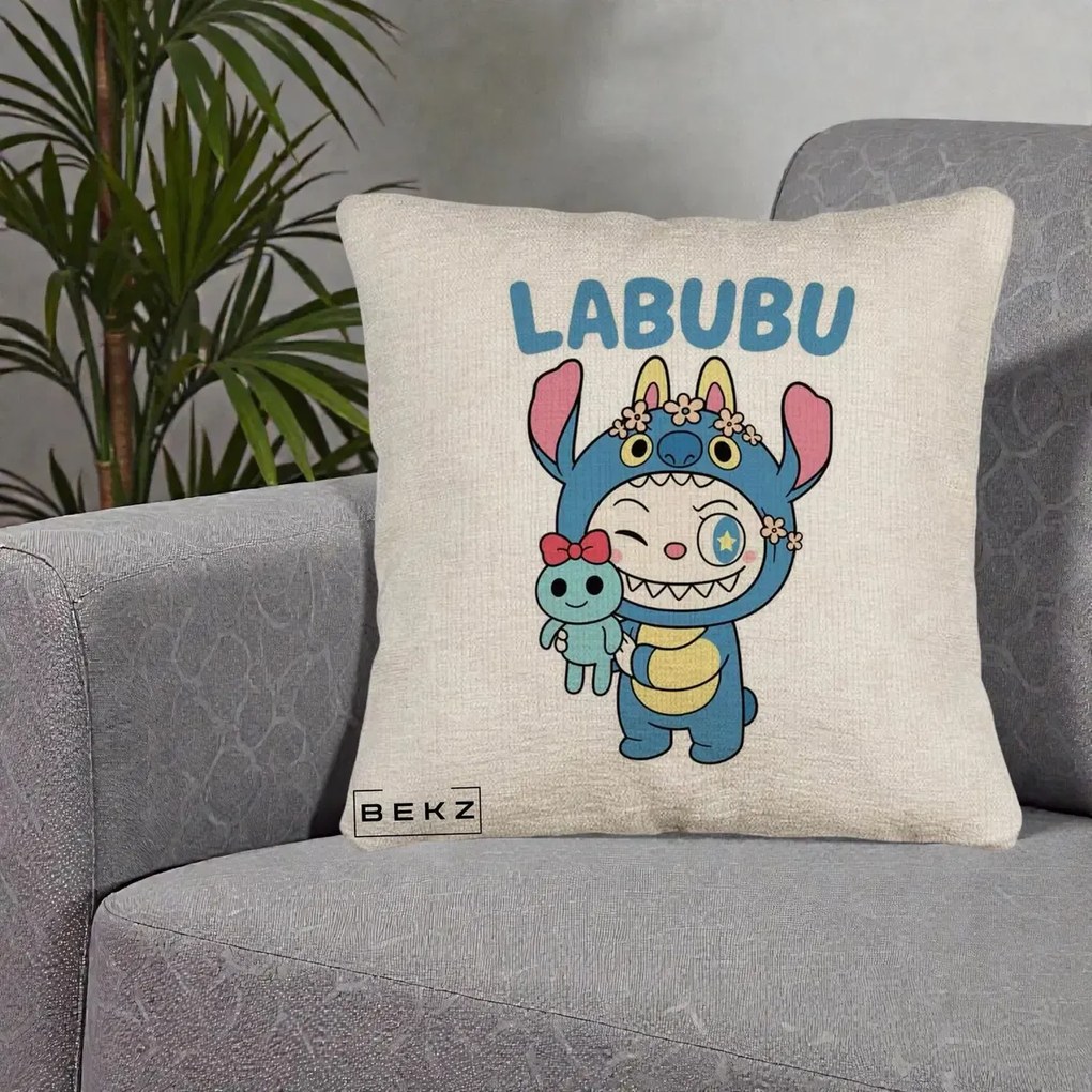Perna Personalizata Labubu x Stitch cu Flori, 40x40 cm, Bej Canapea, Husa Detasabila, Perna Inclusa, BEKZ®