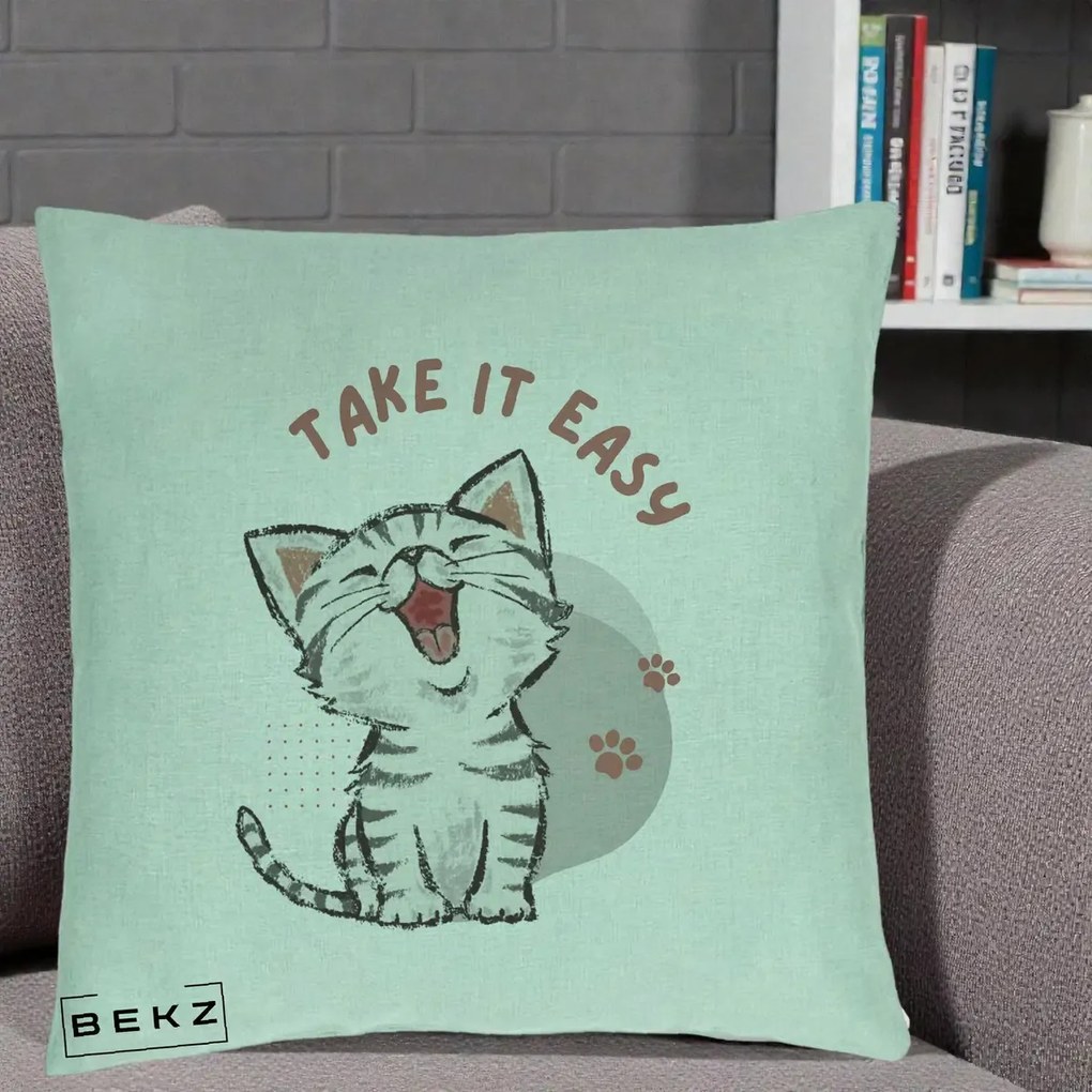 Perna Personalizata Take It Easy Cat, 40x40 cm, Verde Menta, Husa Detasabila, Perna Inclusa, BEKZ®