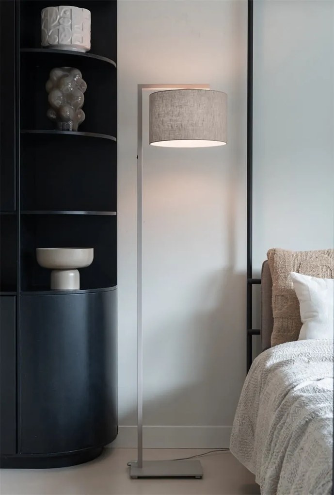 Lampa de podea Boston metal sand abajur in inchis