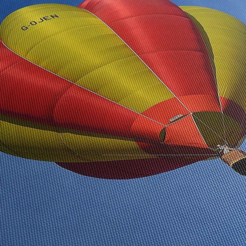 Tablou cu balon zburând (150x105 cm)