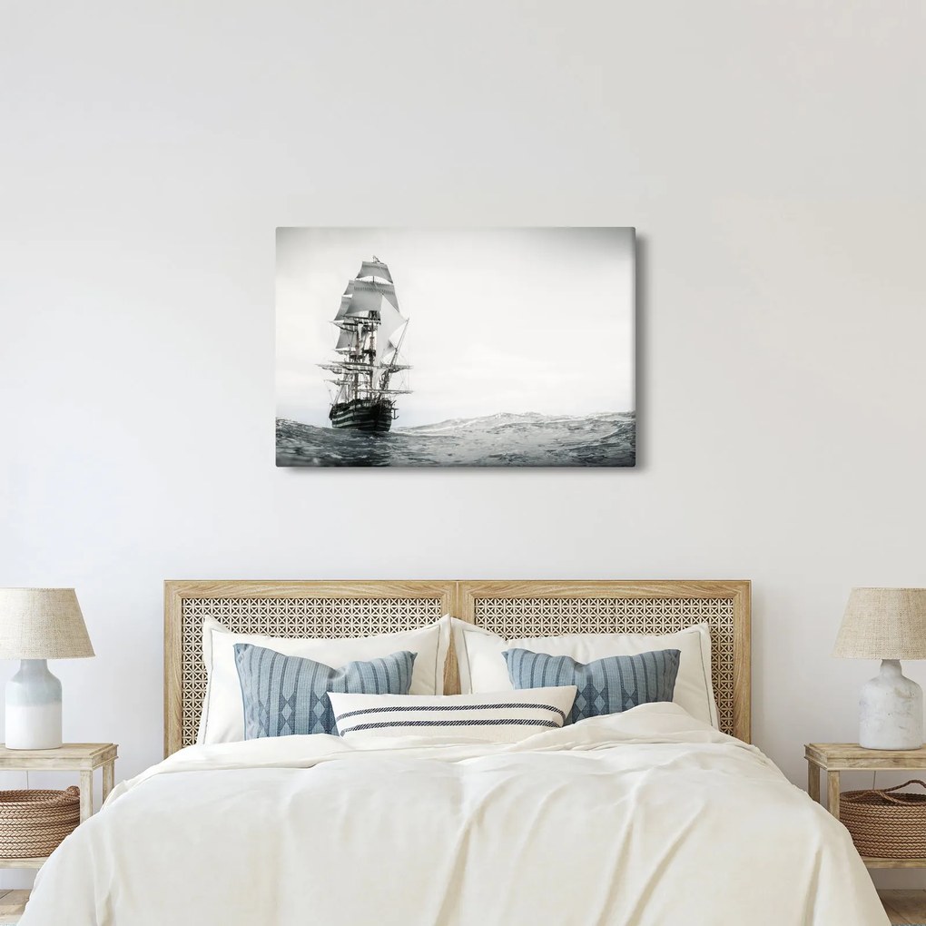 Tablou - O navă care navighează pe ocean (90x60 cm)