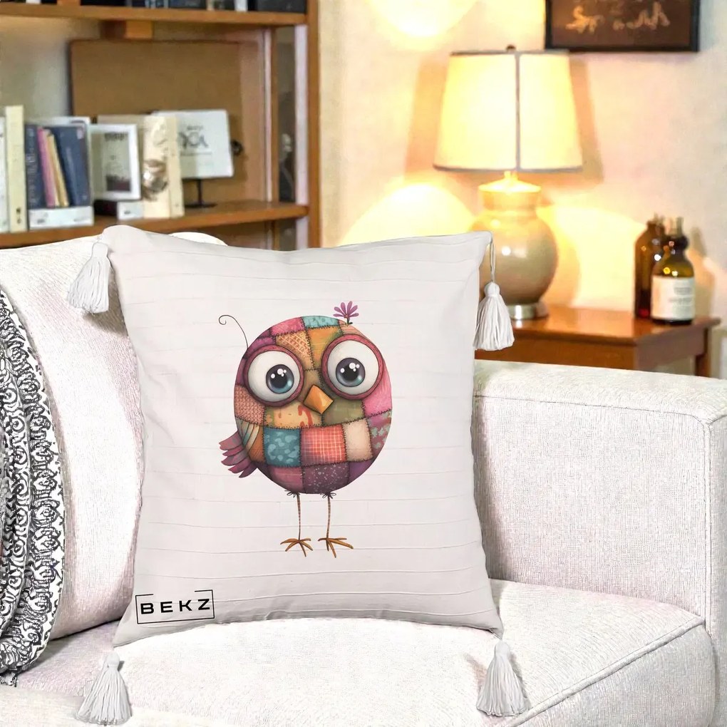 Perna Decorativa Pasare Patchwork Roz cu Floare, 40x40 cm, Bej cu Franjuri, Husa Detasabila, Perna Inclusa, BEKZ®