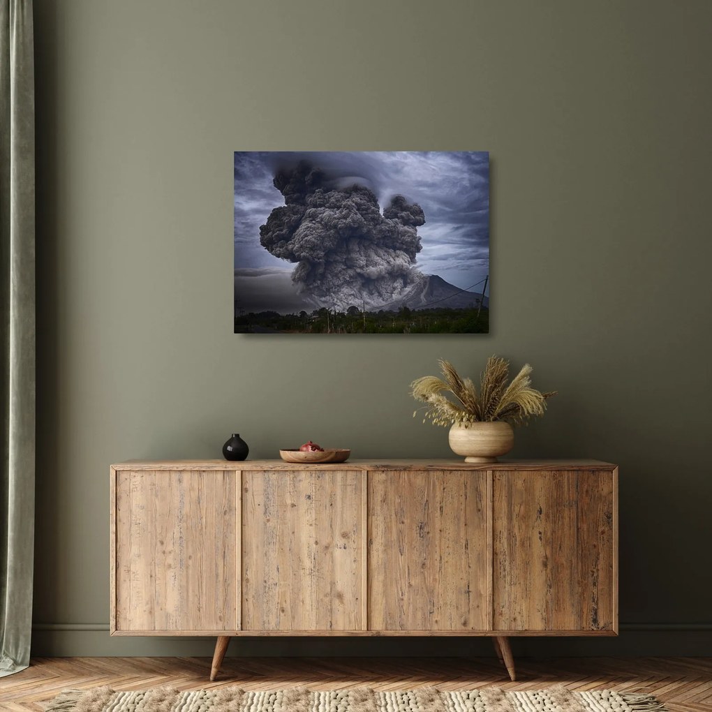 Tablou pe sticlă - Erupție vulcanică (70x50 cm)