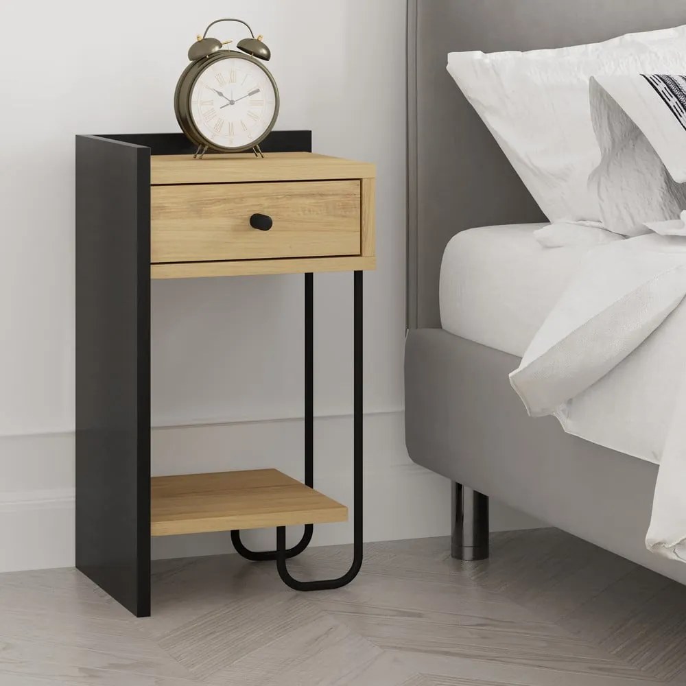 Noptieră neagră/în culoare naturală cu rafturi cu aspect de lemn de stejar Mercure – Marckeric