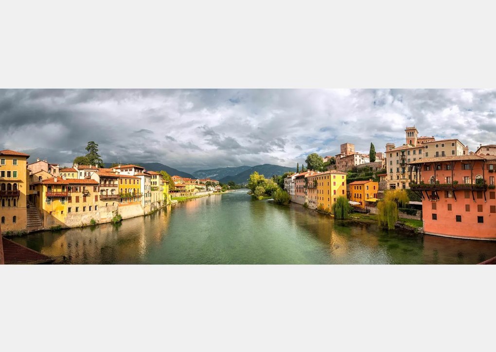 Fototapet. Bassano del Grappa peste Raul Brenta, Italia. Art.060003