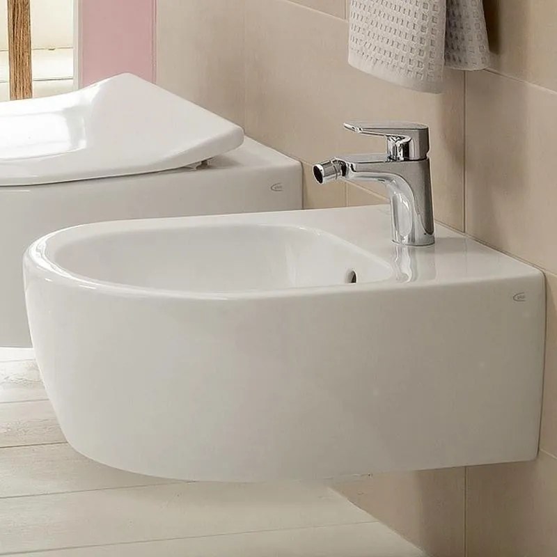 Bideu suspendat Villeroy &amp; Boch, Avento, 37 cm, alb alpin