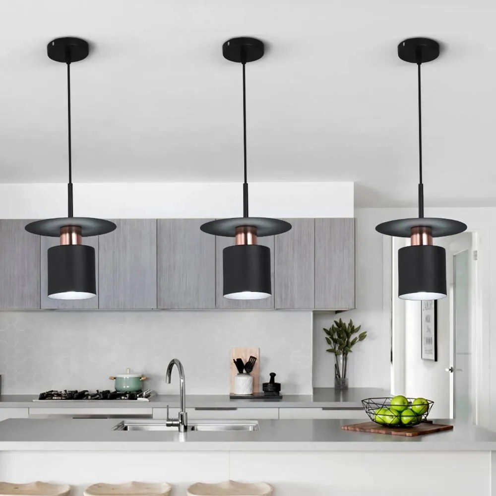 Lampă elegantă cu design modern Negru