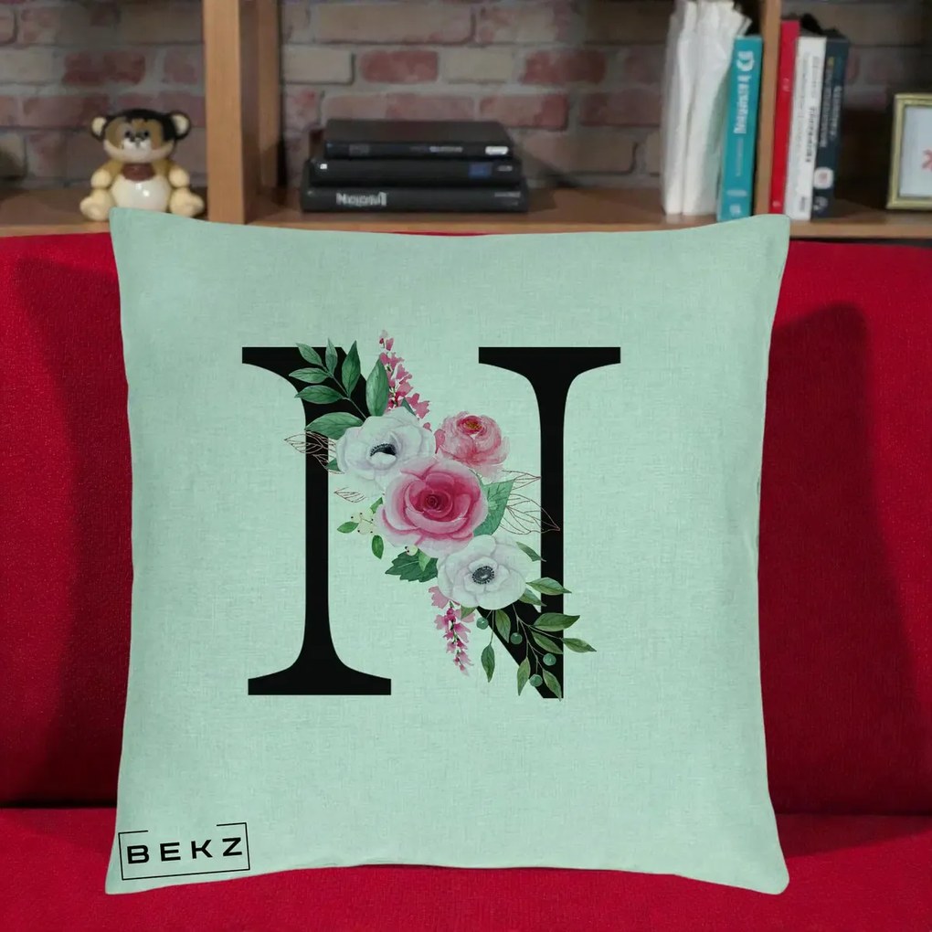 Cadou Personalizat - Perna Personalizata Monograma Florala Litera N, 40x40 cm, Verde Menta, Husa Detasabila, Perna Inclusa, BEKZ®