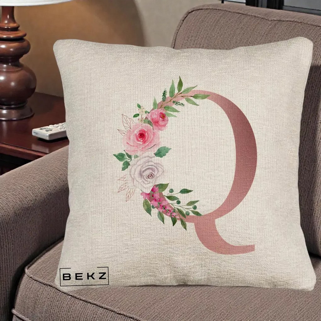 Cadou Personalizat - Perna Personalizata Monograma Rose Gold Litera Q, 40x40 cm, Bej Canapea, Husa Detasabila, Perna Inclusa, BEKZ®