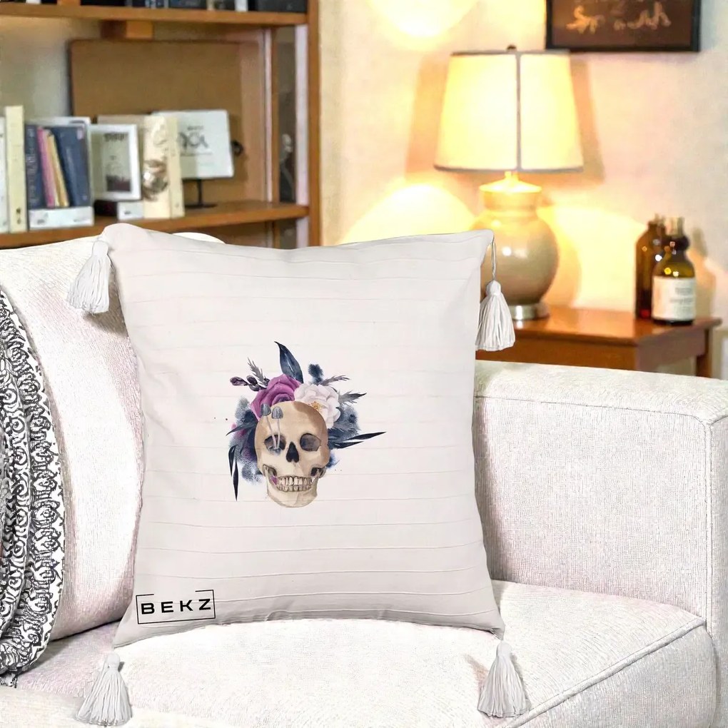 Perna Decorativa Craniu Floral cu Trandafiri si Ciuperci, 40x40 cm, Bej cu Franjuri, Husa Detasabila, Perna Inclusa, BEKZ®