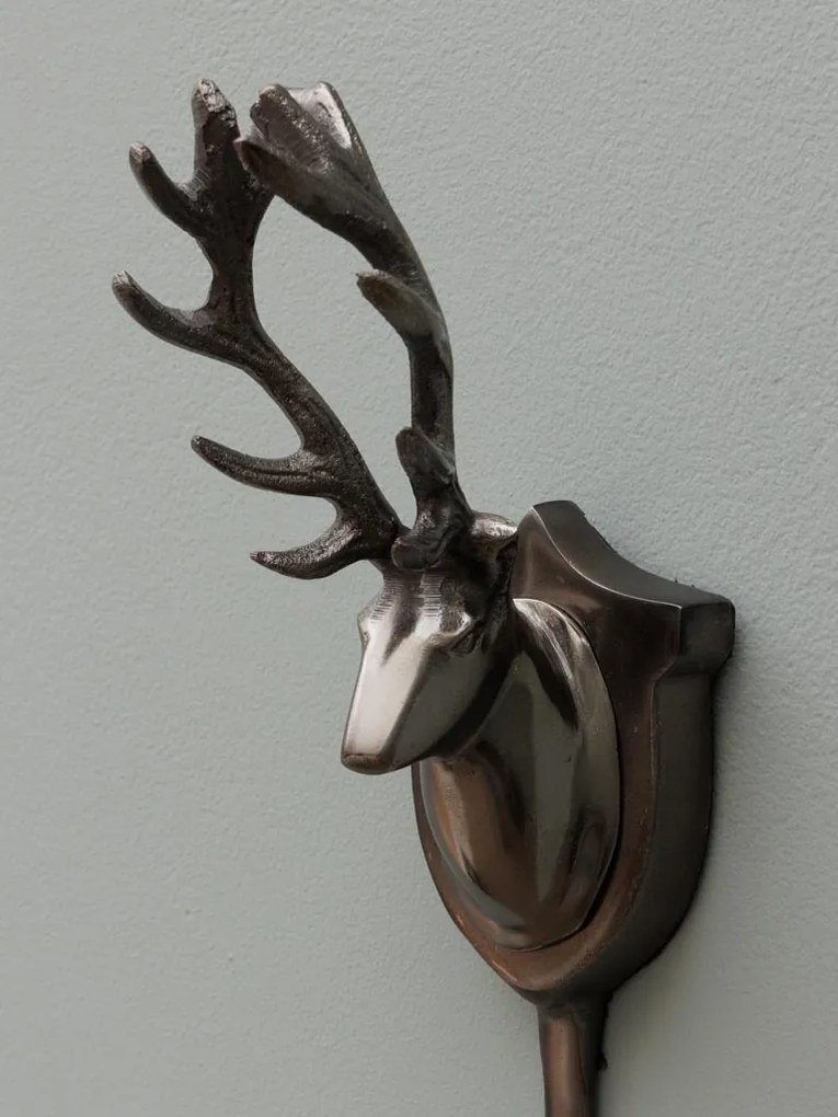Agatatoare din aluminiu, Deer