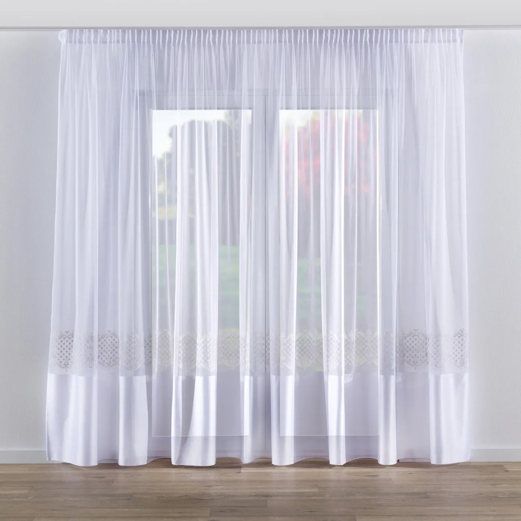 Draperie cu banda