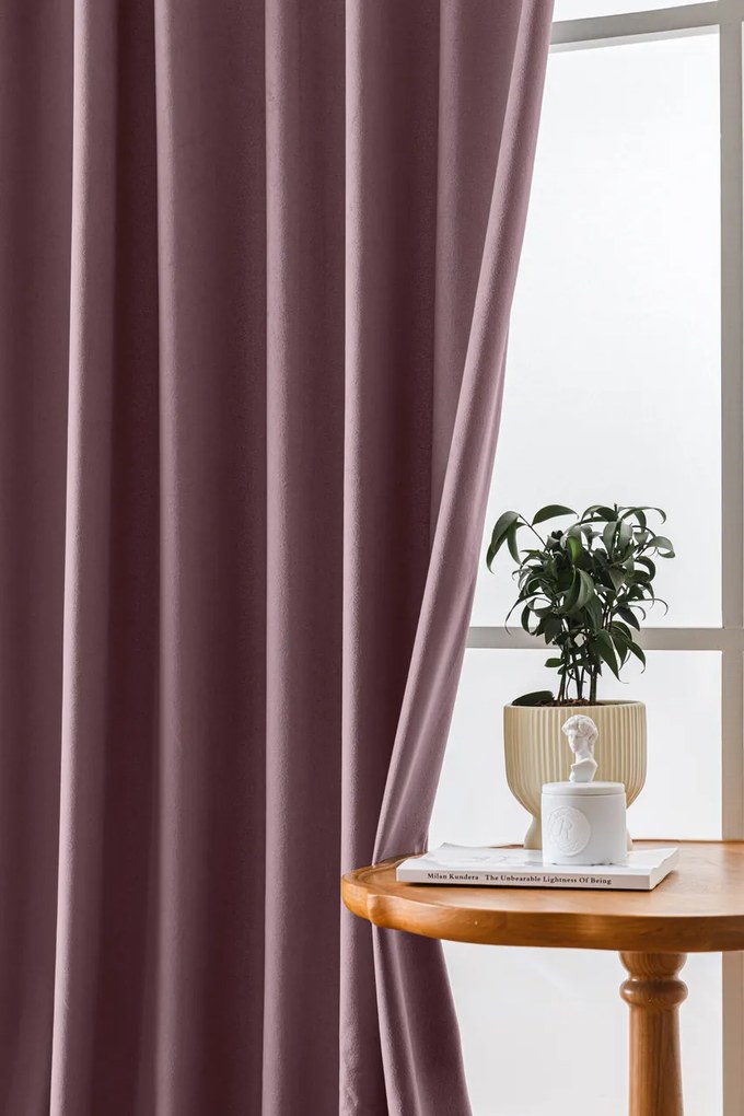 Draperie opaca VELVET violet deschis 140x270 cm Agatat: Rejansa