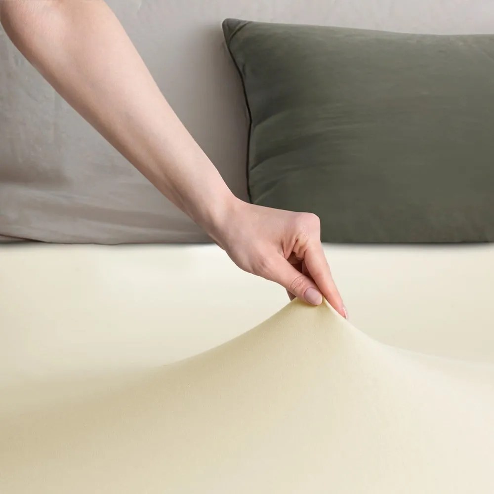Cearceaf crem din jerseu cu elastic 140x200 cm Amber – Restilo